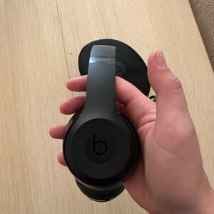 Beats by Dre Solo3 Black Over-Ear Headphones